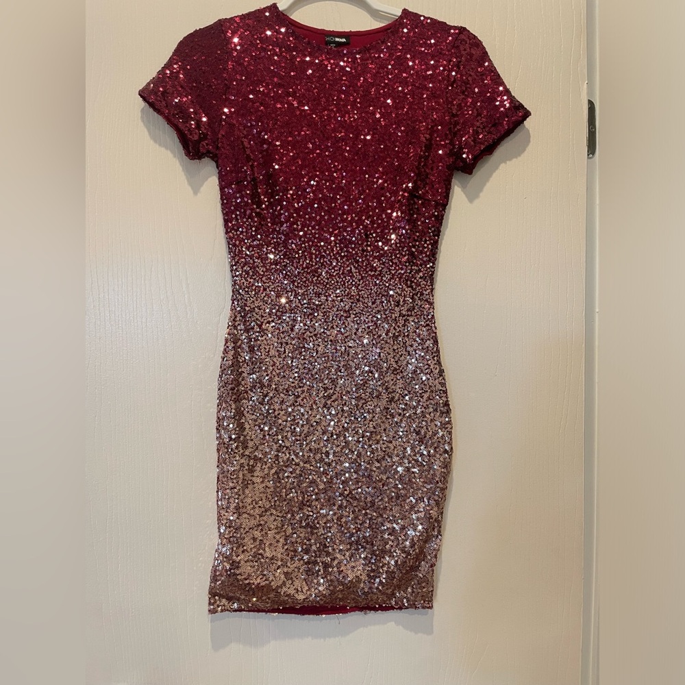 Fashion Nova, burgundy, sequence dress size small